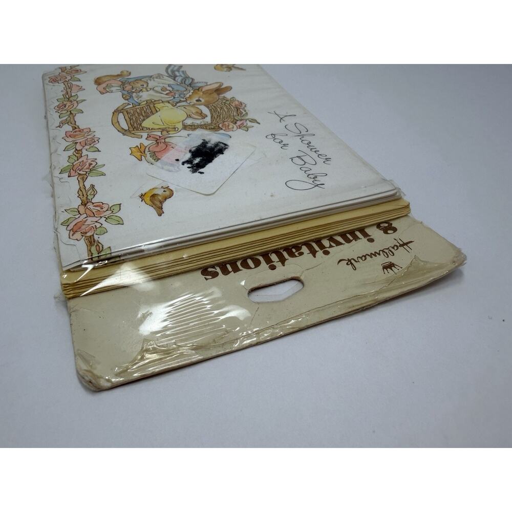 Hallmark "A Shower for Baby" Peter Rabbit Party Invitations Pack of 8 Vintage - Picture 3 of 7